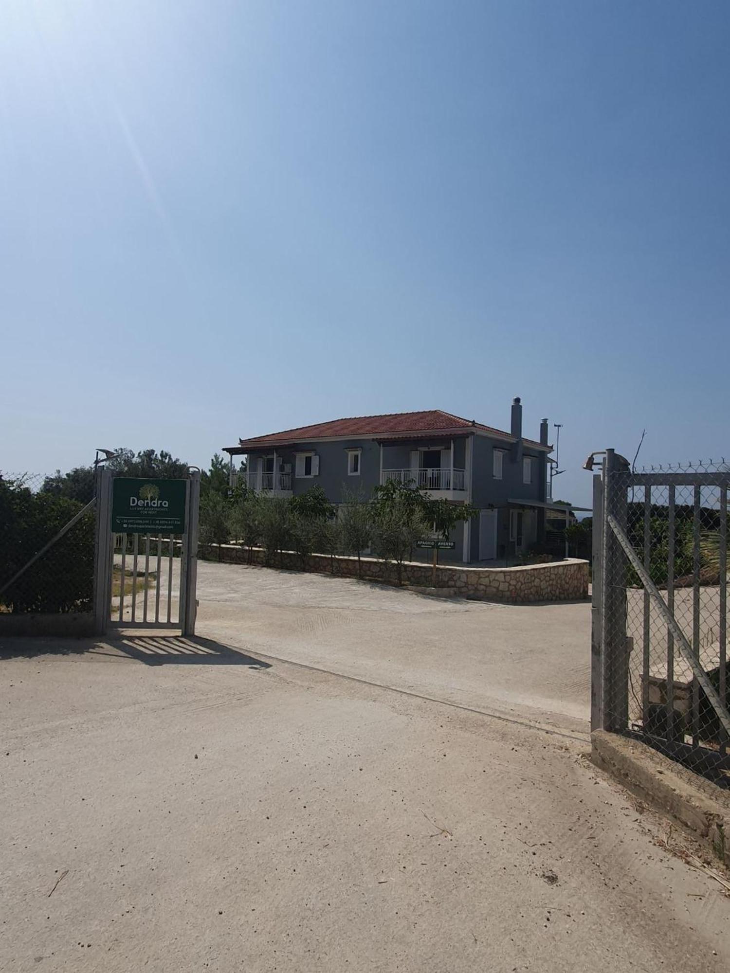 Dendra Apartments Poros  Buitenkant foto